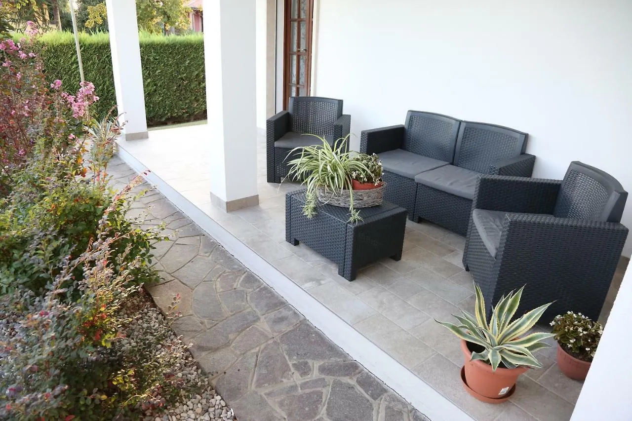B&B Da Lu Conselve Bed & Breakfast
