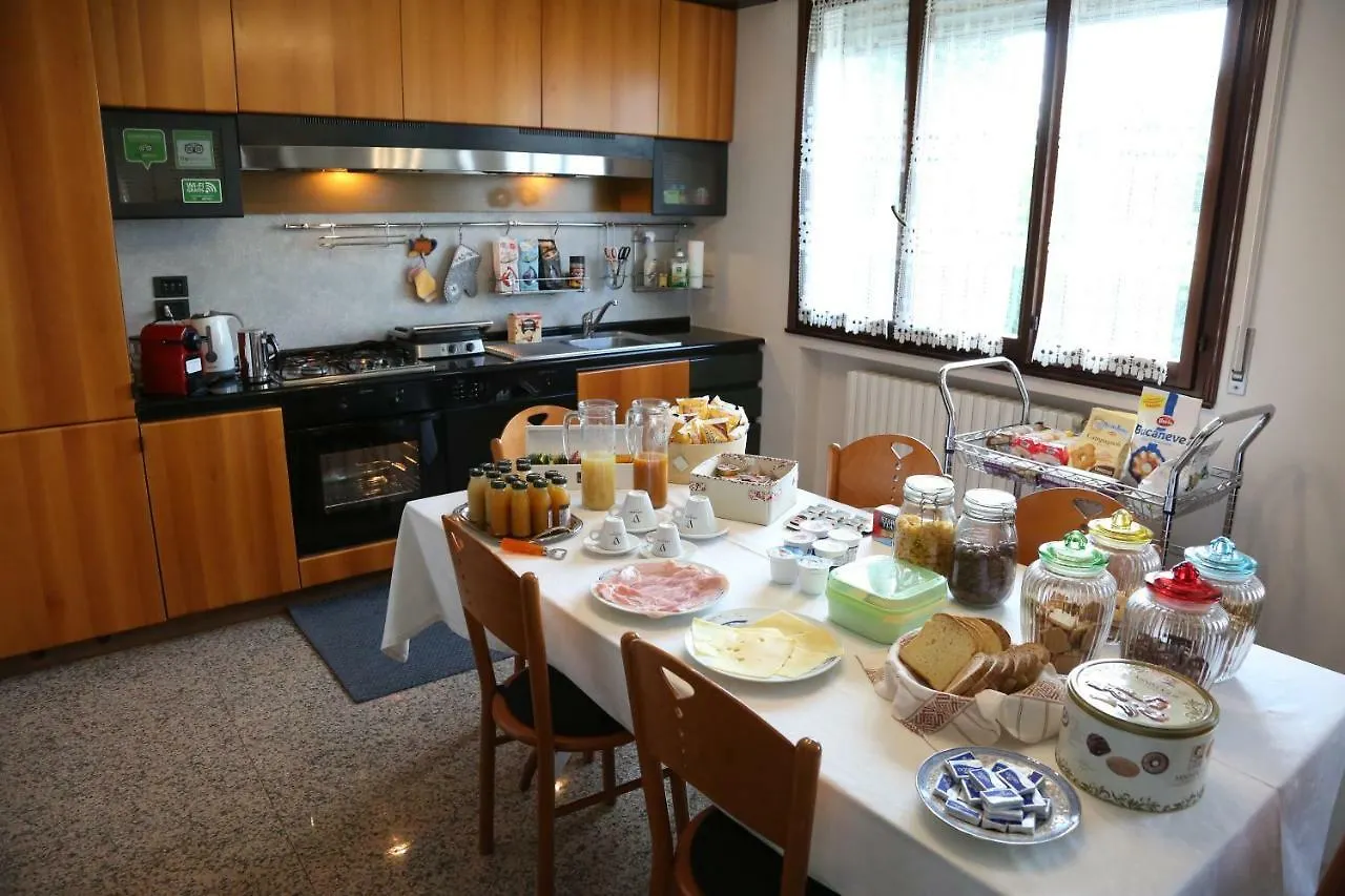 Bed & Breakfast B&B Da Lu Conselve Italia