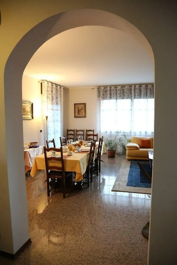 B&B Da Lu Conselve 0*,  Italia